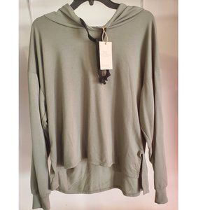 NWT Found LA Women's Hooded Sweatshirt Size Medium Hoodie Olive $110 4C490